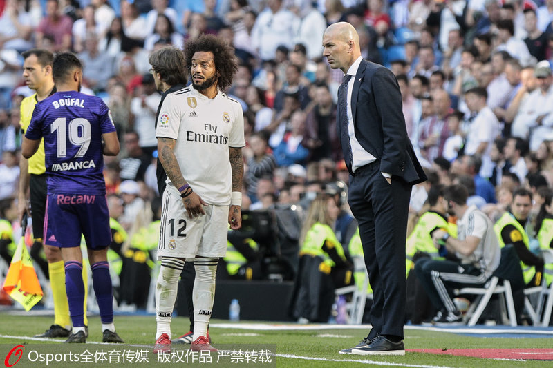 V体育官网-俄罗斯主场告捷,晋级历史表现稳步提升