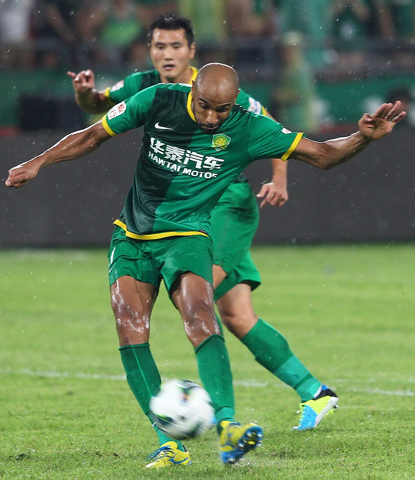 V体育-贵州恒丰战舜天,双方实力相近,胜负难料