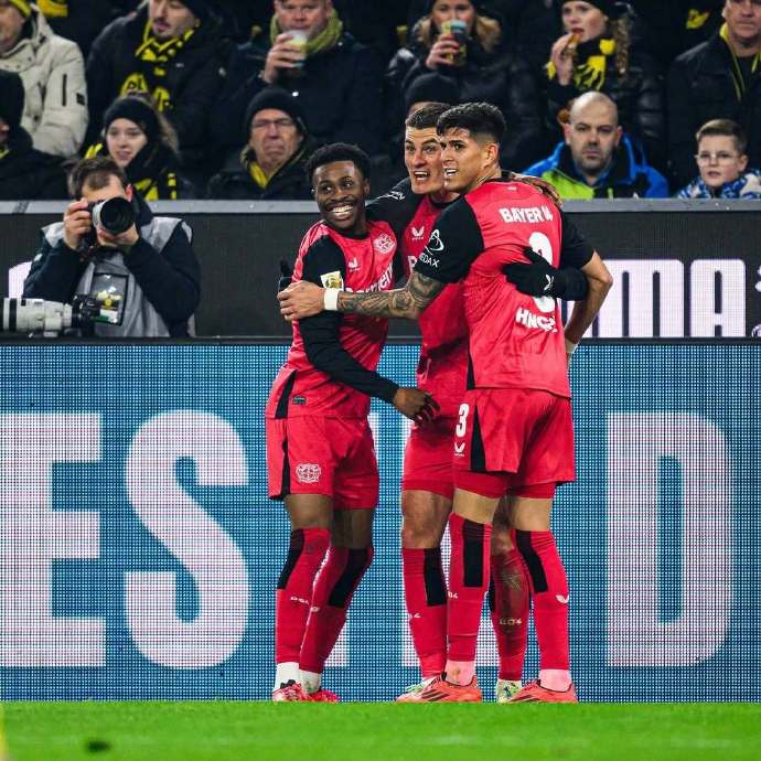 V体育-勒沃库森主场迎战沙尔克04,士气正旺