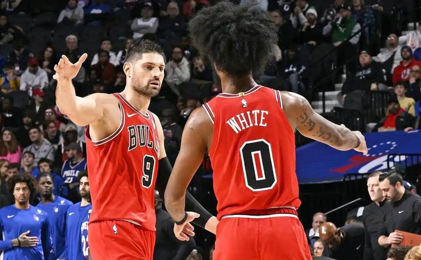 雄鹿大胜公牛，继续胜利之路