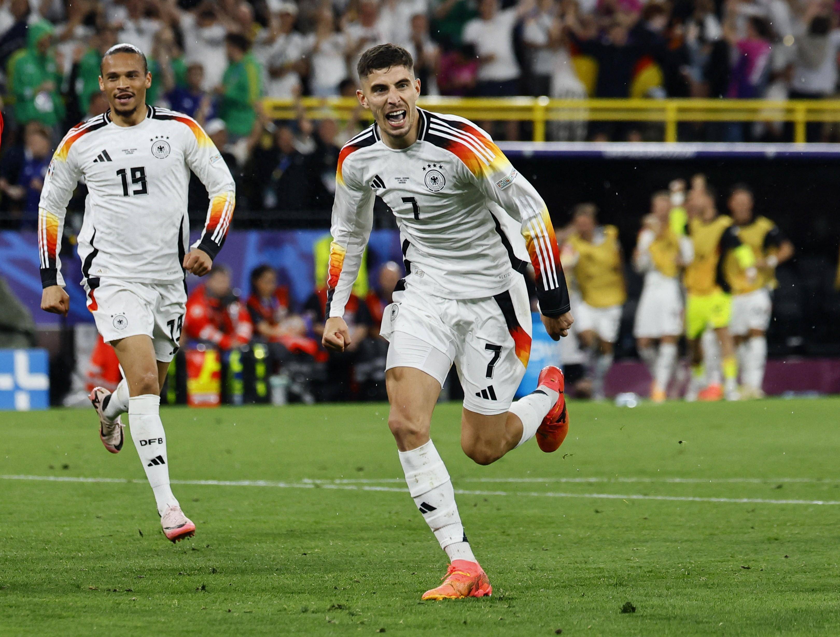 V体育官方app-德国队在欧预赛中大胜英格兰，