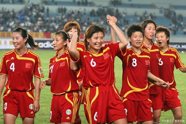 国际比赛中，中国女足团队展现实力