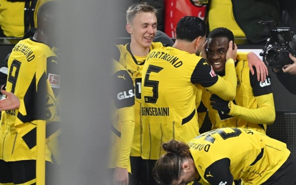 多特蒙德不敌狼堡，遭遇连败