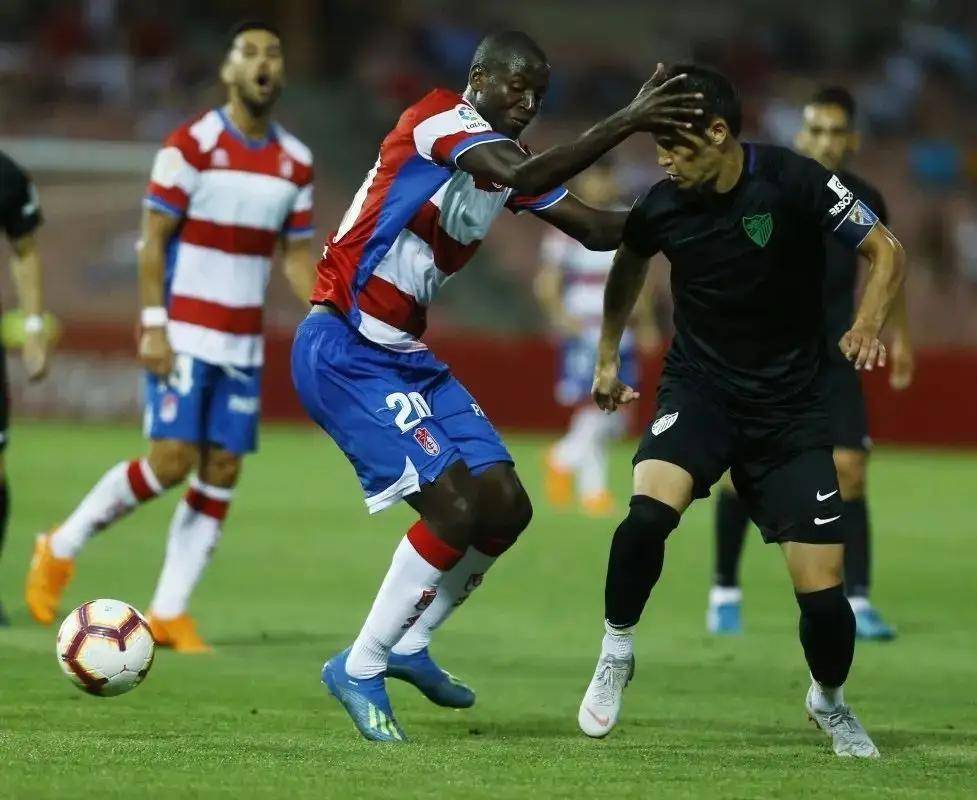 V体育官方app-格兰纳达主场击败对手,继续稳固中游位置