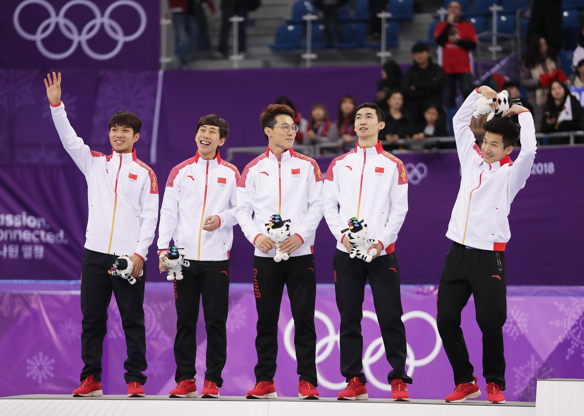 V体育官网-韩国队夺得团体项目亚军，表现稳健