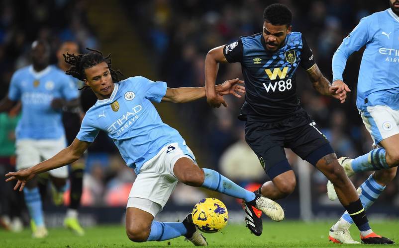 沃特福德主场不敌对手,防线漏洞频现字符 沃特福德主场不敌对手,防线漏洞频现字符